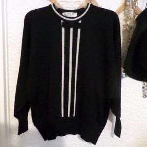 Jaeger Women's 100% Wool Crew Neck Sweater with Bow Sz L